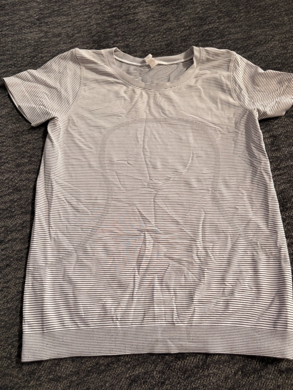 Lululemon Swiftly Tech Short Sleeve Breeze Black White Striped Women's
Size 6